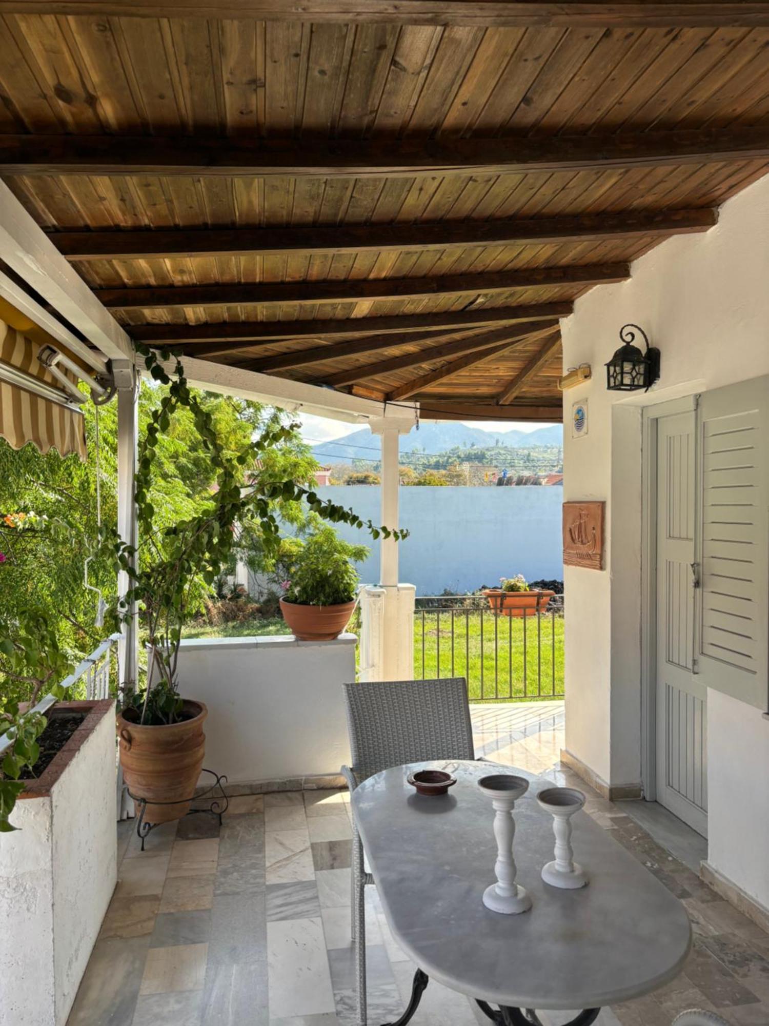 Marias Apartments Vasilika  Luaran gambar
