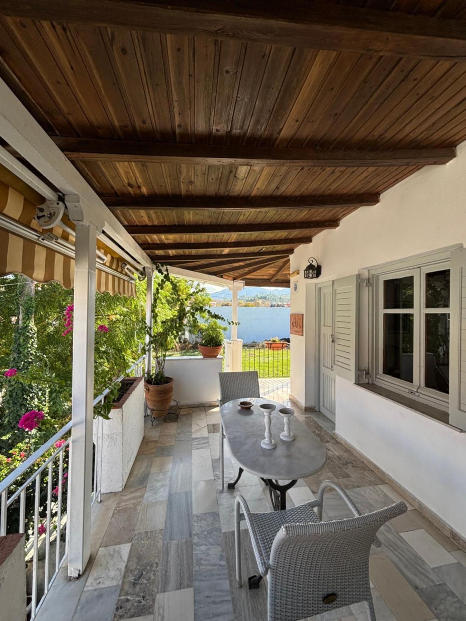 Marias Apartments Vasilika  Luaran gambar